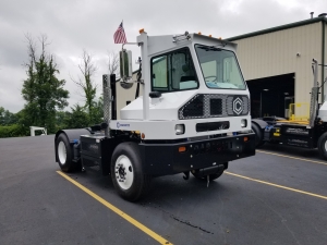 Capacity yard truck